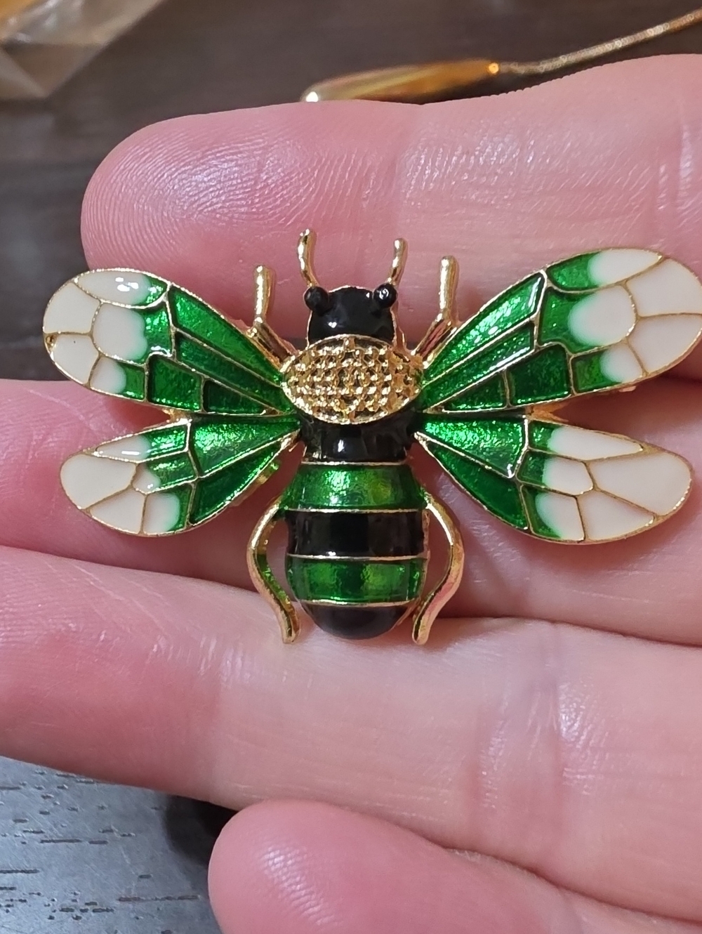 A150- Green Enamel Bee Brooch